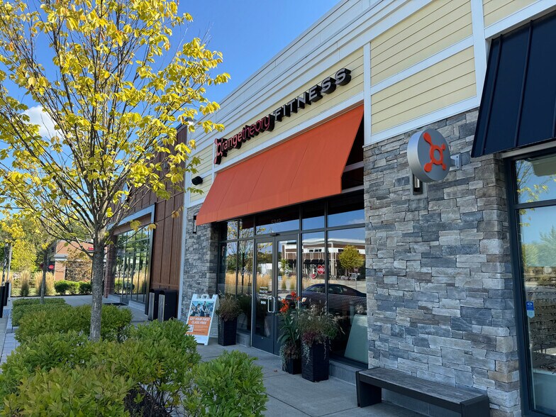 More Photos Of 536 Boston Post Rd, Sudbury Unknown For Lease