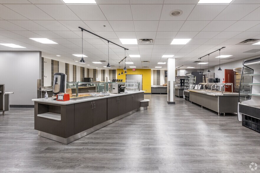 More Photos Of 4500 Munson St, Canton Office For Lease