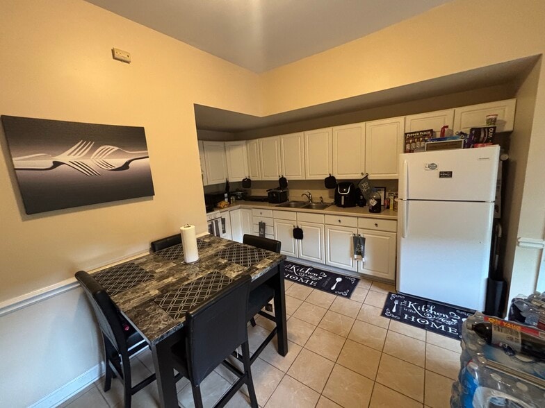 More Photos Of 2800 W Washington Blvd, Chicago Apartments For Sale