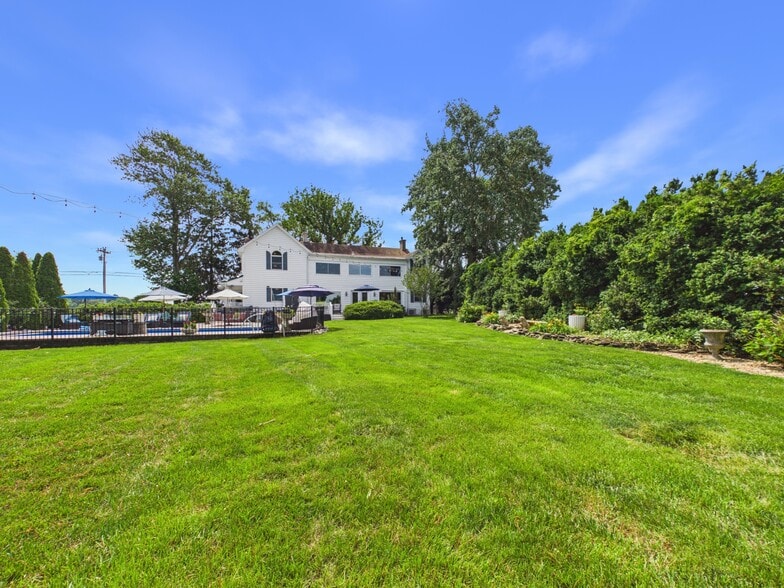 More Photos Of 26285 Broadkill Rd, Milton Hotel For Sale