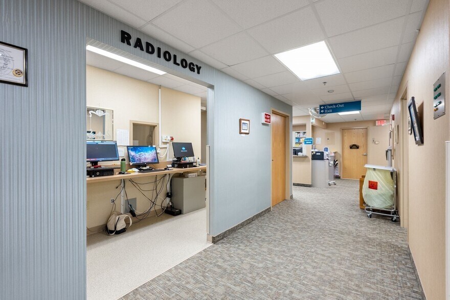 More Photos Of 4-6 West St, West Hatfield Medical For Sale