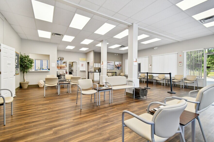 More Photos Of 772 Cortaro Dr, Sun City Center Medical For Sale