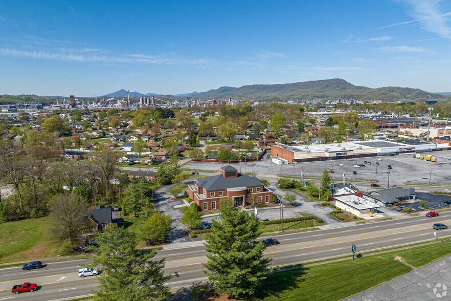 Primary Photo Of 2060 Fort Henry Dr, Kingsport Land For Sale
