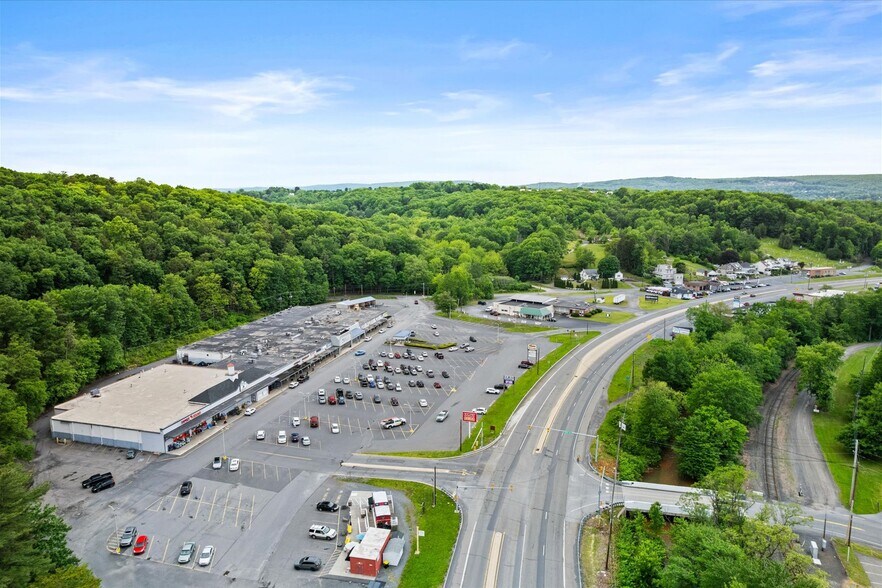 Primary Photo Of 44 Kings Vlg, Minersville Drugstore For Sale
