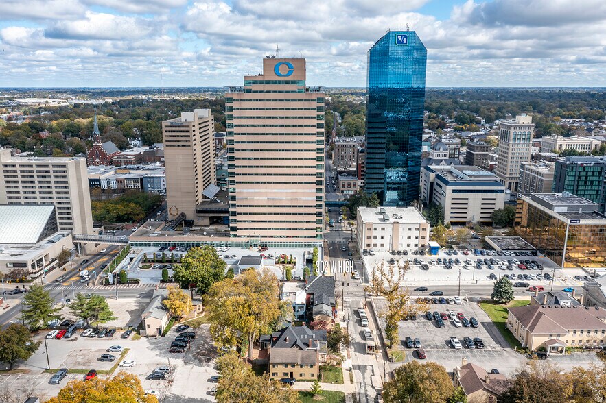 More Photos Of 302 W High St, Lexington Office Residential For Sale