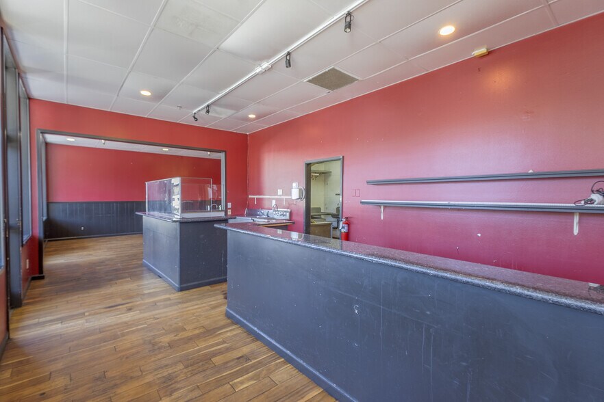 More Photos Of 775-801 S Gravenstein Hwy, Sebastopol Unknown For Lease