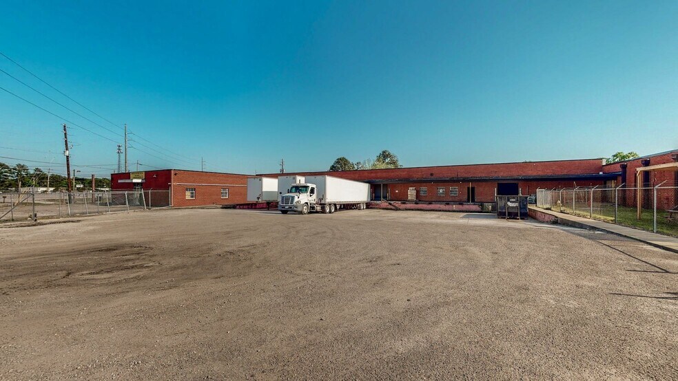 More Photos Of 1840 Gordon Hwy, Augusta Warehouse For Sale
