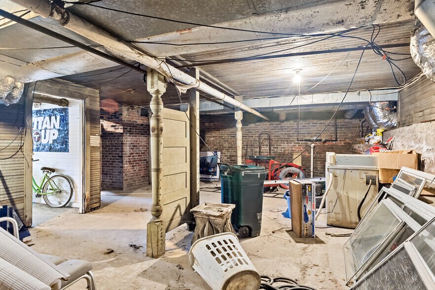 More Photos Of 1601 Stratford Ave, Nashville Apartments For Sale