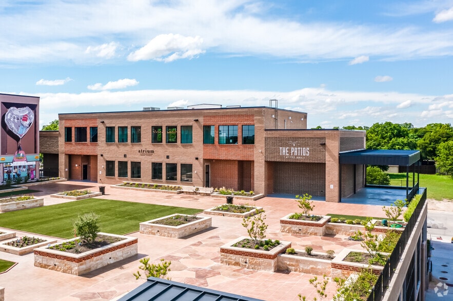 More Photos Of 7511 Main St, Frisco Restaurant For Lease