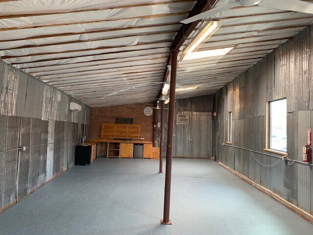More Photos Of 501 Pedernales St, Austin Warehouse For Lease