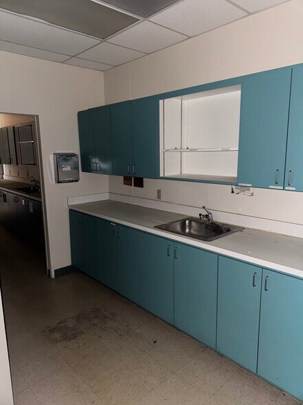 More Photos Of 14500 N Dallas Pky, Dallas Unknown For Lease