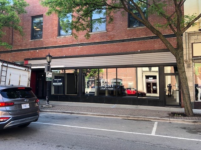 Primary Photo Of 101-107 N Oak Park Ave, Oak Park General Retail For Lease