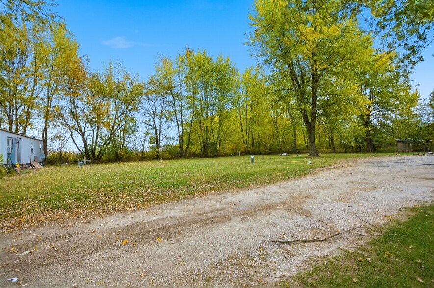 More Photos Of 0 Court Lane, Ashmore Manufactured Housing Mobile Home Park For Sale