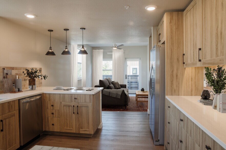 More Photos Of 5845 Arapahoe Ave, Boulder Apartments For Lease