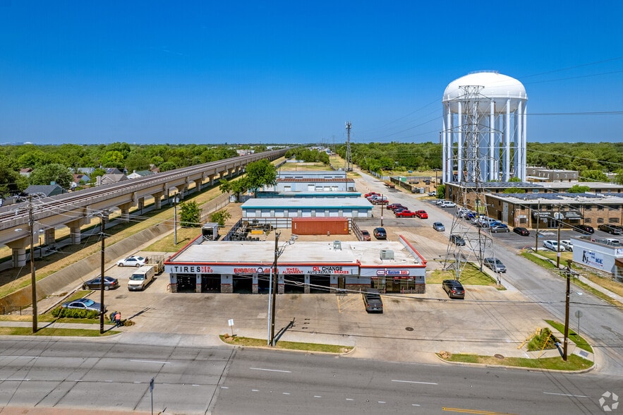 More Photos Of 109 N Story Rd, Irving Service For Sale