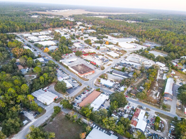 More Photos Of 2604 NE 19th Dr, Gainesville Manufacturing For Sale