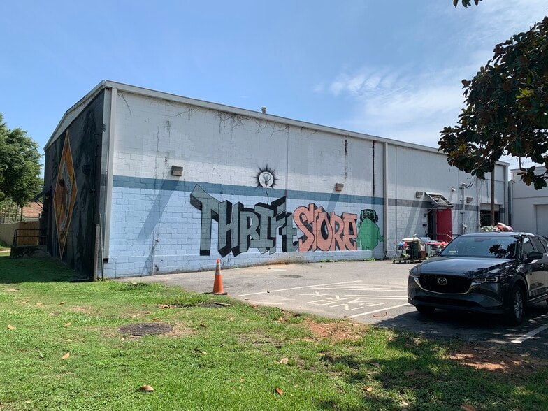 Primary Photo Of 120 W Harrison St, Tallahassee General Retail For Lease