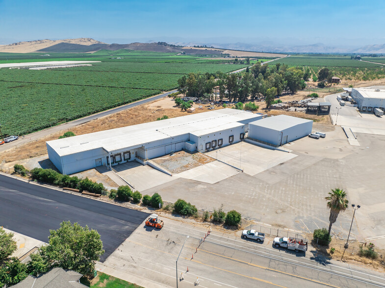 Primary Photo Of 1900 E Davis Dr, Dinuba Refrigeration Cold Storage For Lease