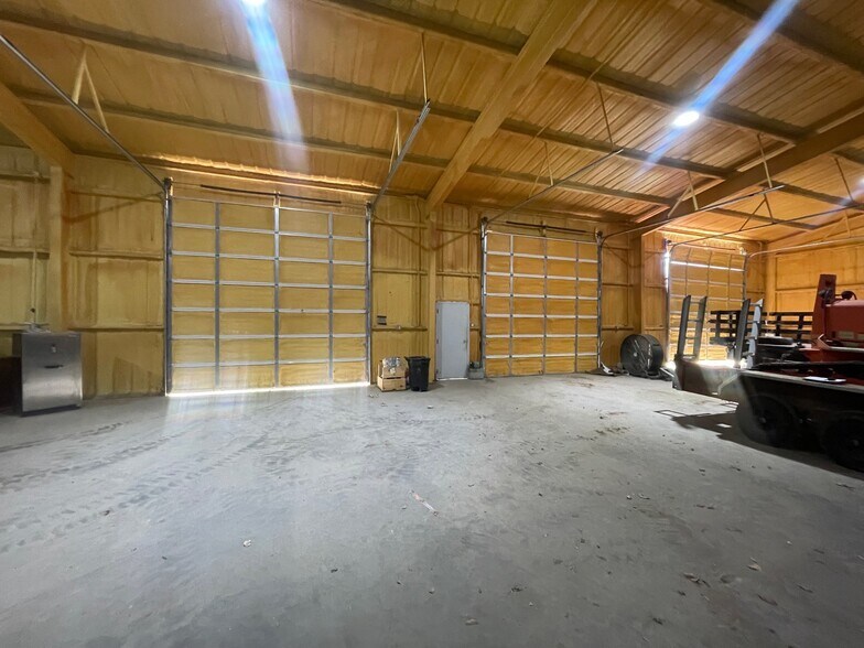 More Photos Of 12125 Jacksboro Hwy, Fort Worth Industrial For Sale