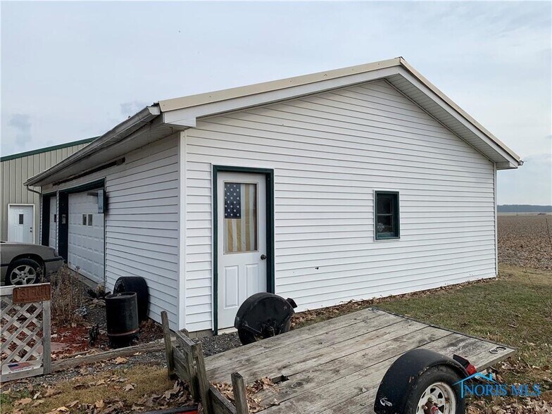 More Photos Of 8705 US Highway 6, Edgerton Specialty For Sale