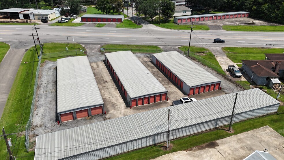 More Photos Of 4497 Main St, Vidor Self Storage For Sale