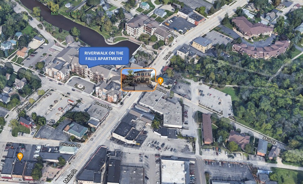 More Photos Of N88W16495 Main St, Menomonee Falls Restaurant For Sale