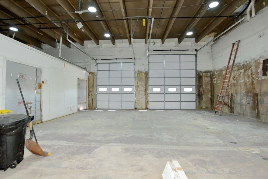 More Photos Of 2515 7th Ave, Garden City Warehouse For Lease