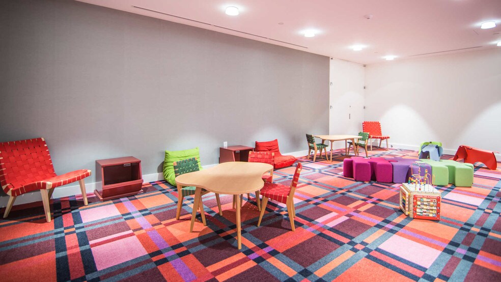 More Photos Of 1 Emerson Pl, Boston Apartments For Lease