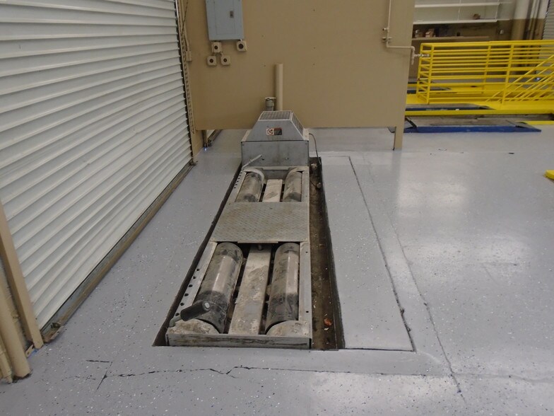 More Photos Of 202 E Palmdale Blvd, Palmdale Auto Repair For Lease