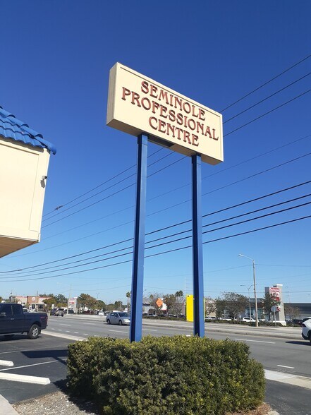 More Photos Of 7120-7190 Seminole Blvd, Seminole Office For Lease