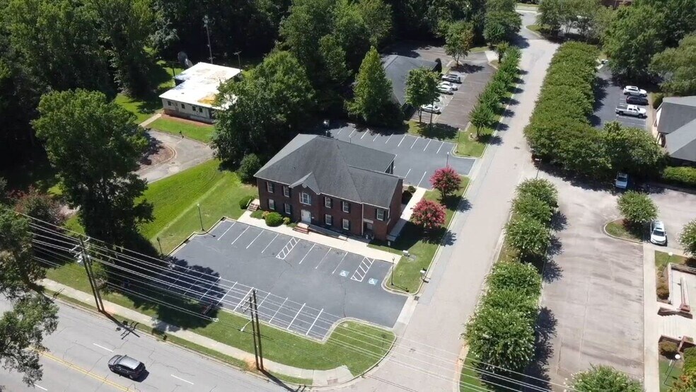Primary Photo Of 1107 Statesville Blvd, Salisbury Medical For Lease