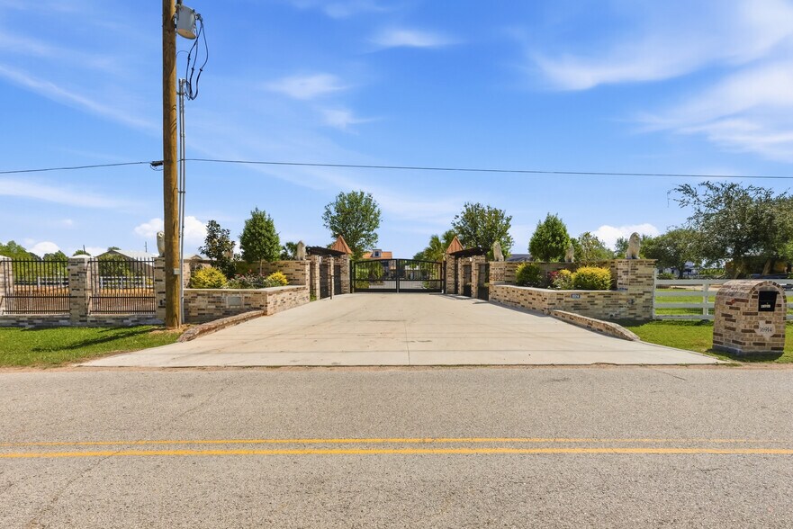 More Photos Of 16914 Penick Rd, Waller Land For Sale