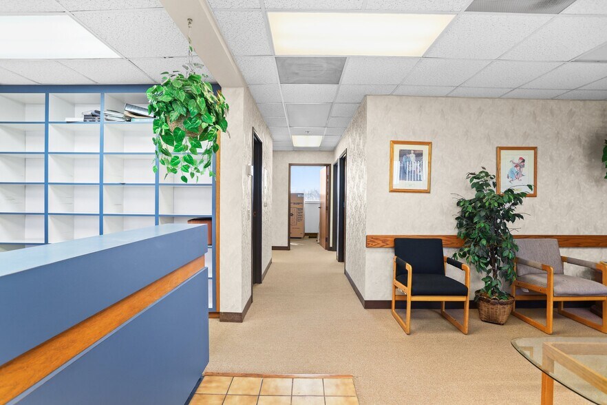 More Photos Of 999 N Tustin Ave, Santa Ana Medical For Sale