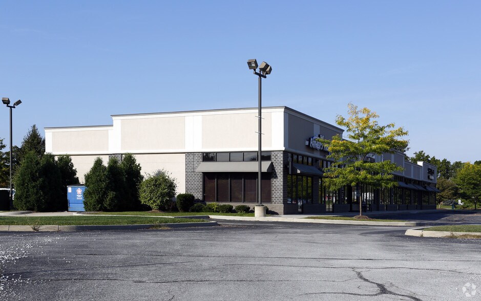 More Photos Of 3421 Briarfield Blvd, Maumee General Retail For Sale