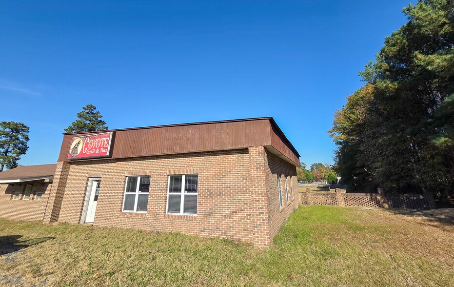 More Photos Of 3833 US-220, Jackson Springs General Retail For Sale