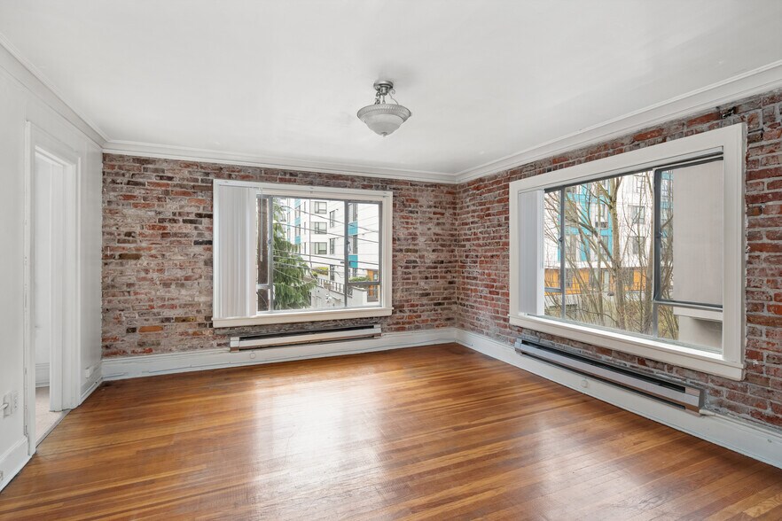 More Photos Of 603 Pontius Ave N, Seattle Apartments For Sale