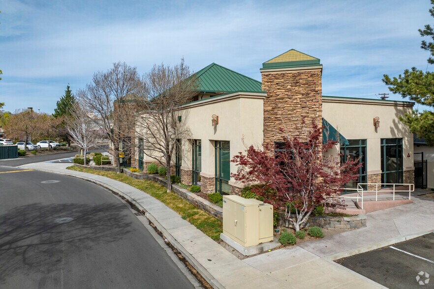 More Photos Of 35 Regency Way, Reno Medical For Lease