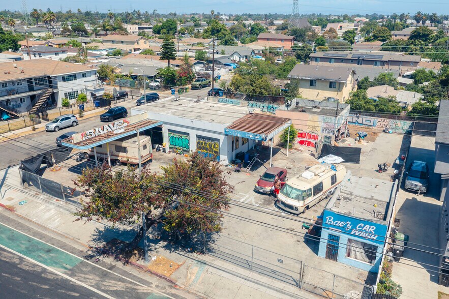 More Photos Of 10958 Avalon Blvd, Los Angeles Auto Repair For Sale