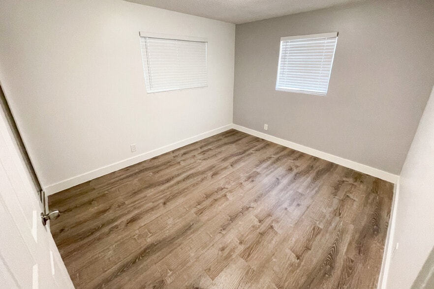More Photos Of 5901-5911 NE 18th Ave, Fort Lauderdale Apartments For Sale