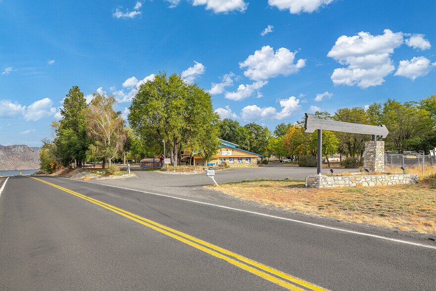 More Photos Of 44892 State Route 21 N, Wilbur Trailer Camper Park For Sale