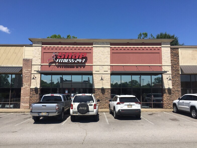 More Photos Of 119 City Market Dr, Saltillo Unknown For Lease