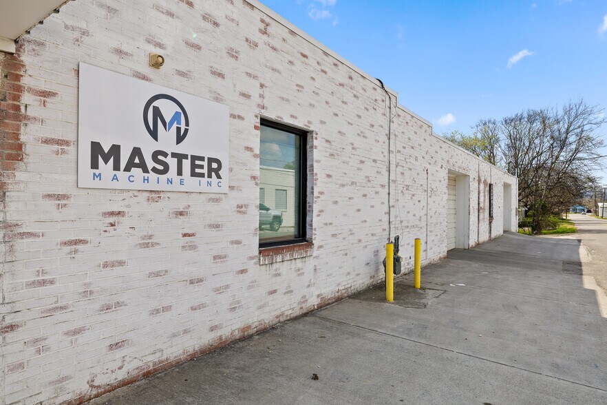More Photos Of 3801 Dodds Ave, Chattanooga Warehouse For Lease