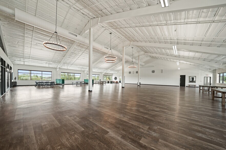 More Photos Of 4300 FM 2351 Rd, Friendswood Office For Lease