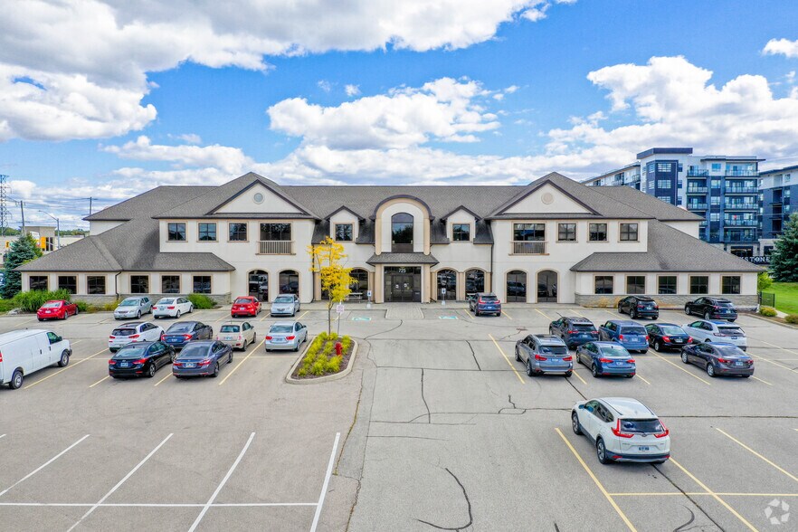 Primary Photo Of 725 Bridge St W, Waterloo Office For Lease