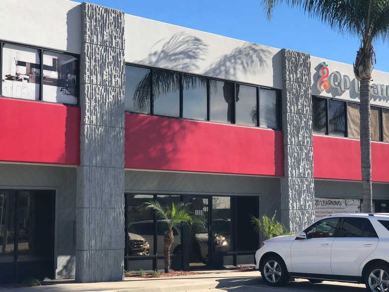 More Photos Of 1008-1028 N Tustin Ave, Anaheim Unknown For Lease