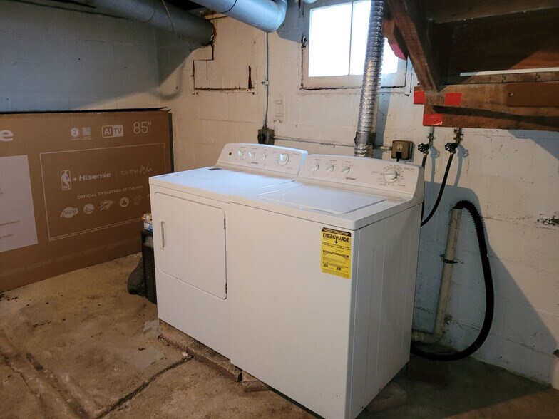 More Photos Of 5755 Summit St, Sylvania Apartments For Sale