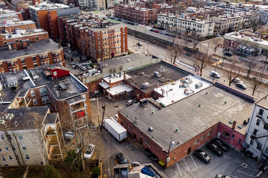 More Photos Of 1004-1016 Beacon St, Brookline Restaurant For Lease