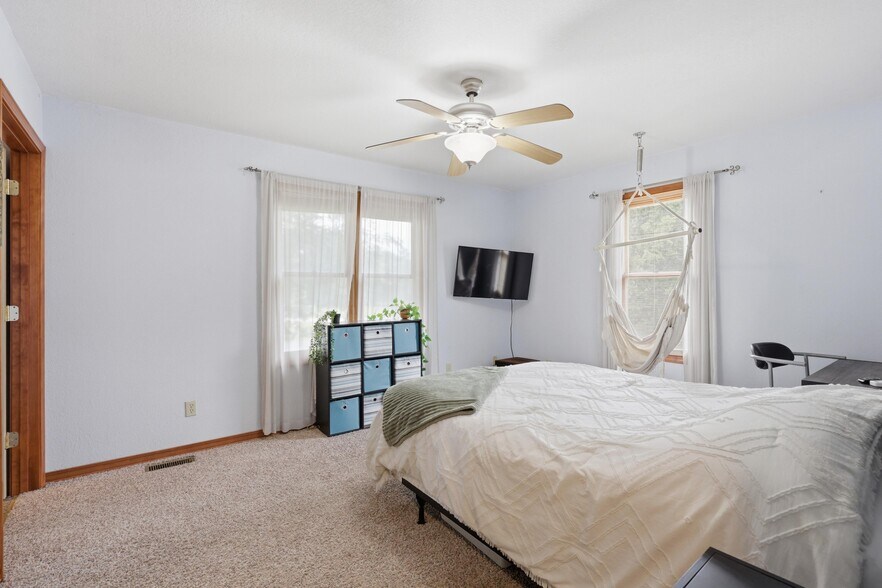 More Photos Of 25695 Mulberry Rd, Webb City Winery Vineyard For Sale
