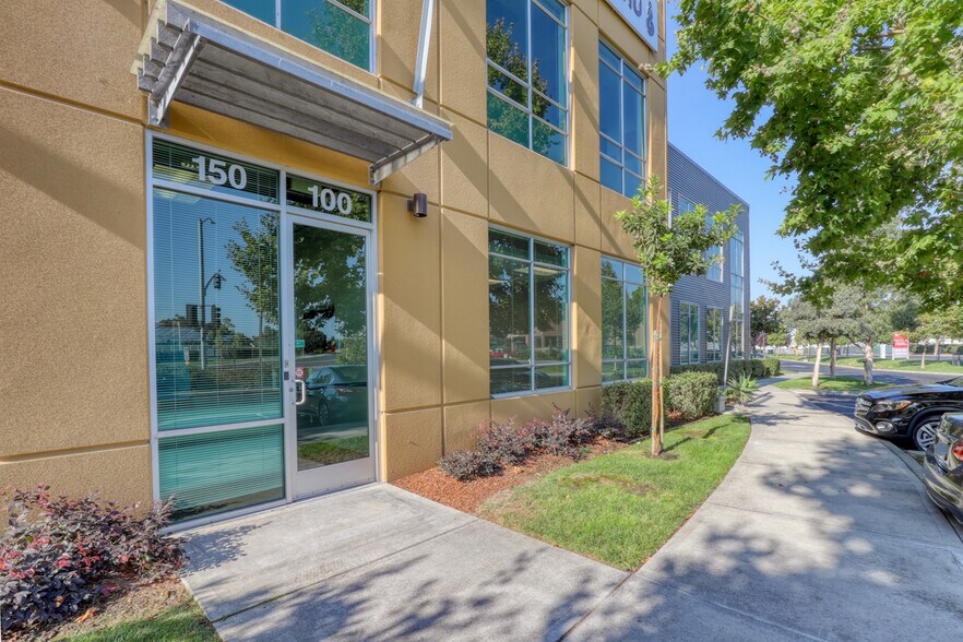More Photos Of 855 Marina Bay Pky, Richmond Light Distribution For Lease