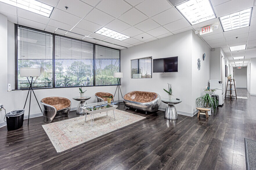 More Photos Of 11300 4th St N, Saint Petersburg Office For Lease